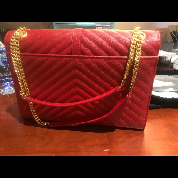 Saint Laurent - Picture 3 of 4